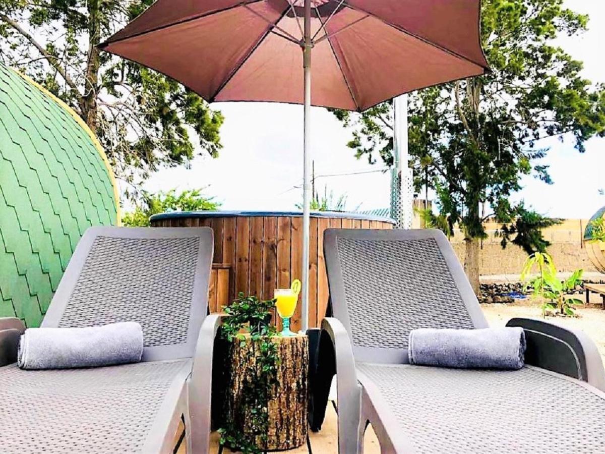 Lykke Suite Spa Sauna Piscina Y Jardin Buzanada Exterior foto